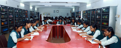 SA Raja Pharmacy College Tirunelveli Classroom and Lab photo 2